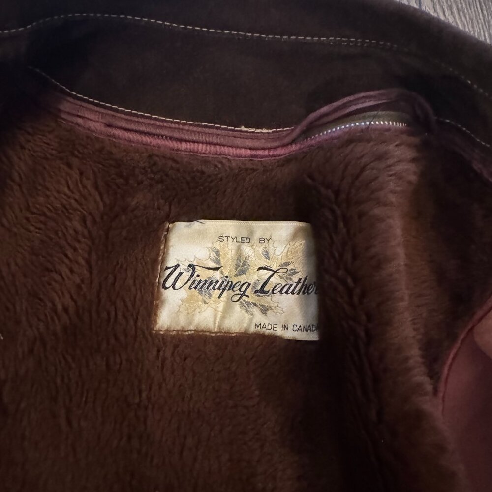 VINTAGE SUEDE JACKET WITH REMOVABLE LINING MADE IN CANADA XS/S - Picture 4 of 15